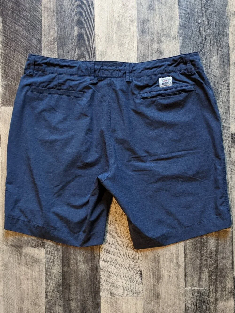 Faherty All Day Shorts 7” Inseam Charcoal Gray Stretch Poly Cotton Blend